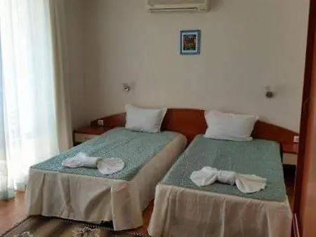 Semeen Afrikana ホテル 3*